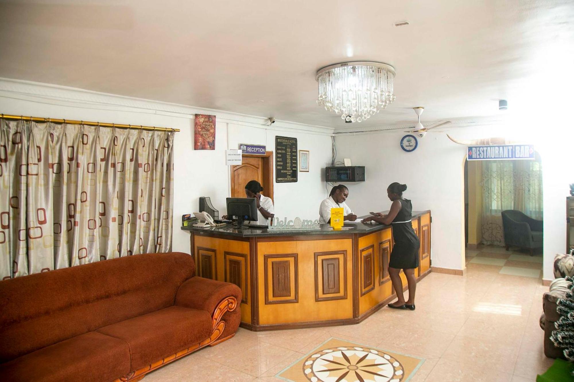 Brookvale Hotel Weija Εξωτερικό φωτογραφία