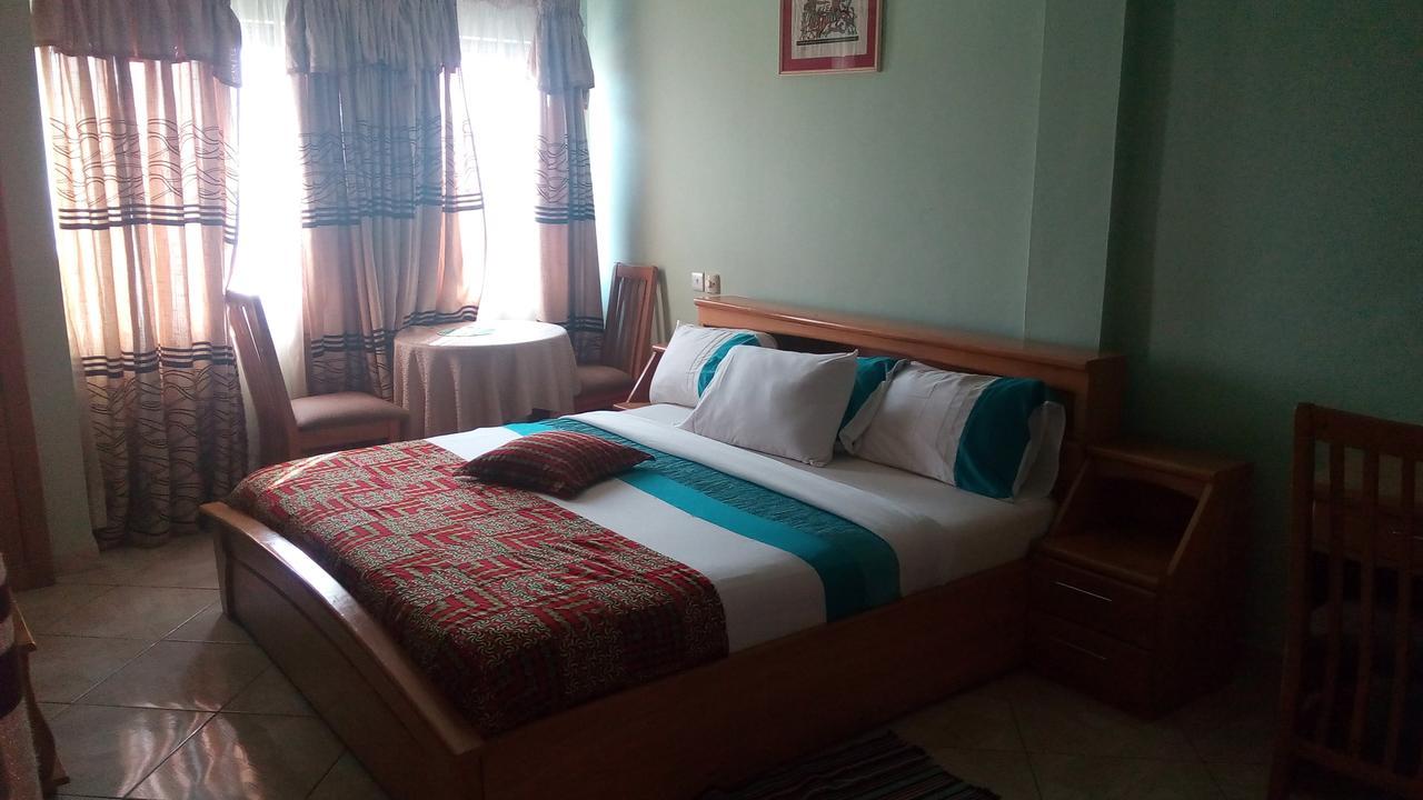 Brookvale Hotel Weija Εξωτερικό φωτογραφία